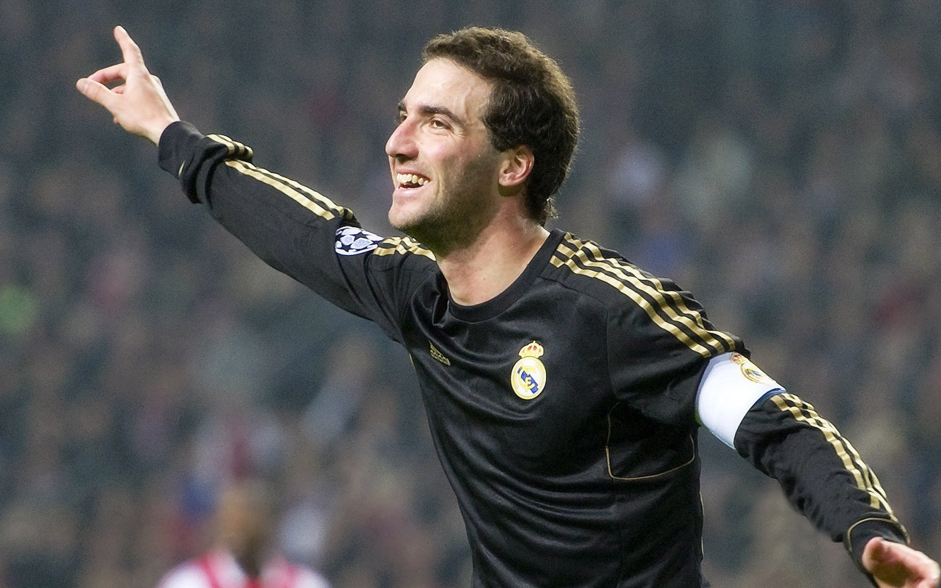 hth最新入口-曼联加强阵容建设，安德森目标明确，曼联加强阵容建设,安德森目标明确了吗